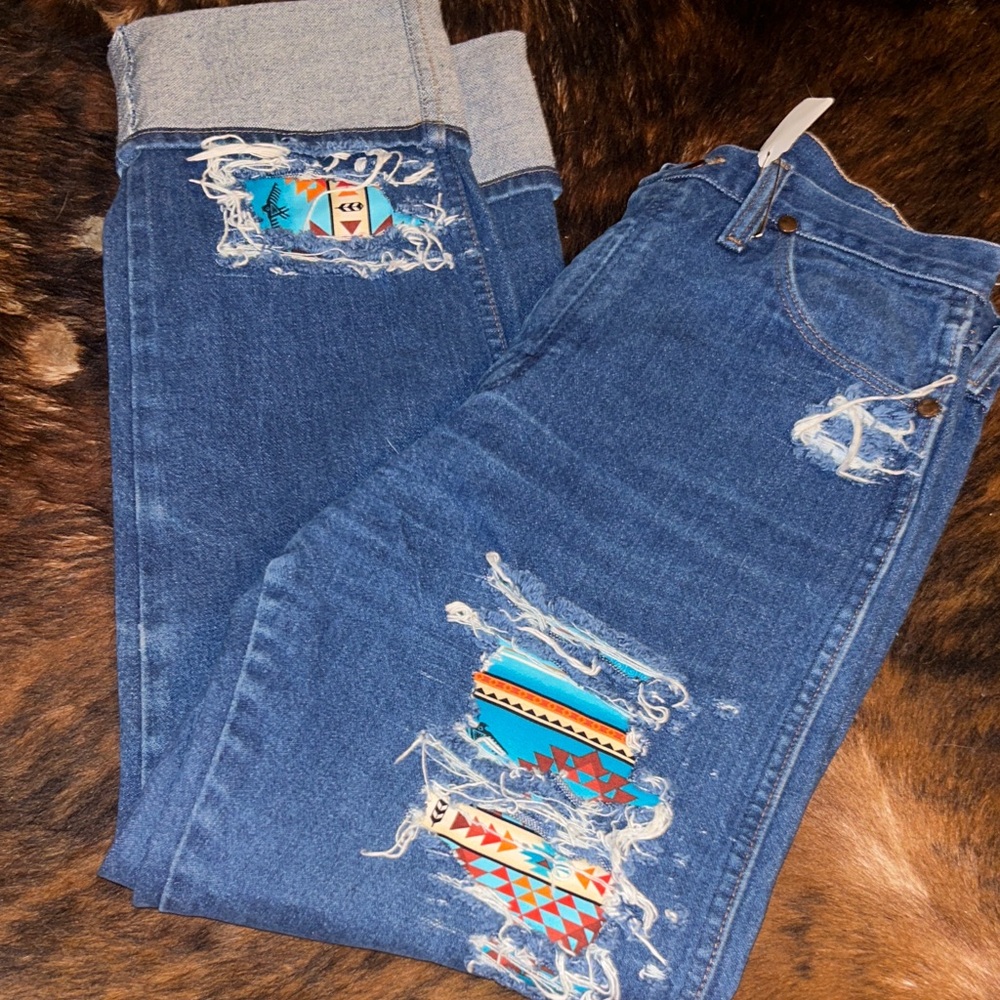 Wrangler Blue Distressed Boyfriend Jeans with Patterned Accents